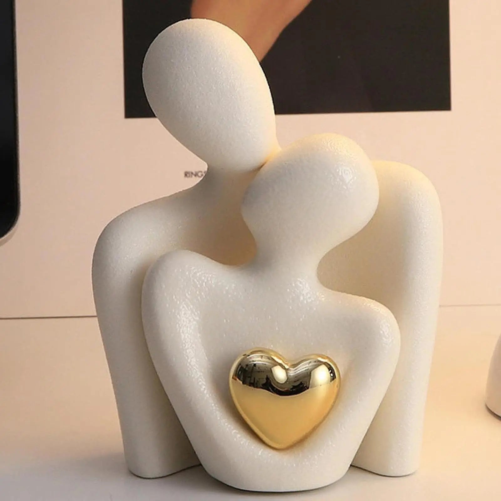 Hugging Couple Ceramic Figurine – Romantic Gift & Home Decor Couple Figurine Zpaxo