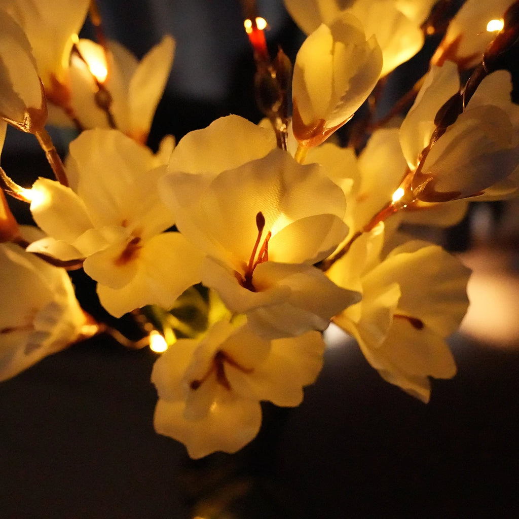 Solar Powered Magnolia Outdoor Waterproof Suitable Decorating Zpaxo