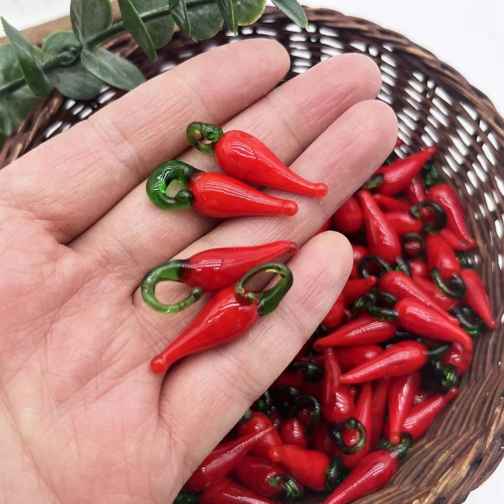 5PCS Glass Chili Pepper Charms Pendant Mini Vegetable Food Beads for Earring Necklace Bracelet Keychain Crafts Making Zpaxo