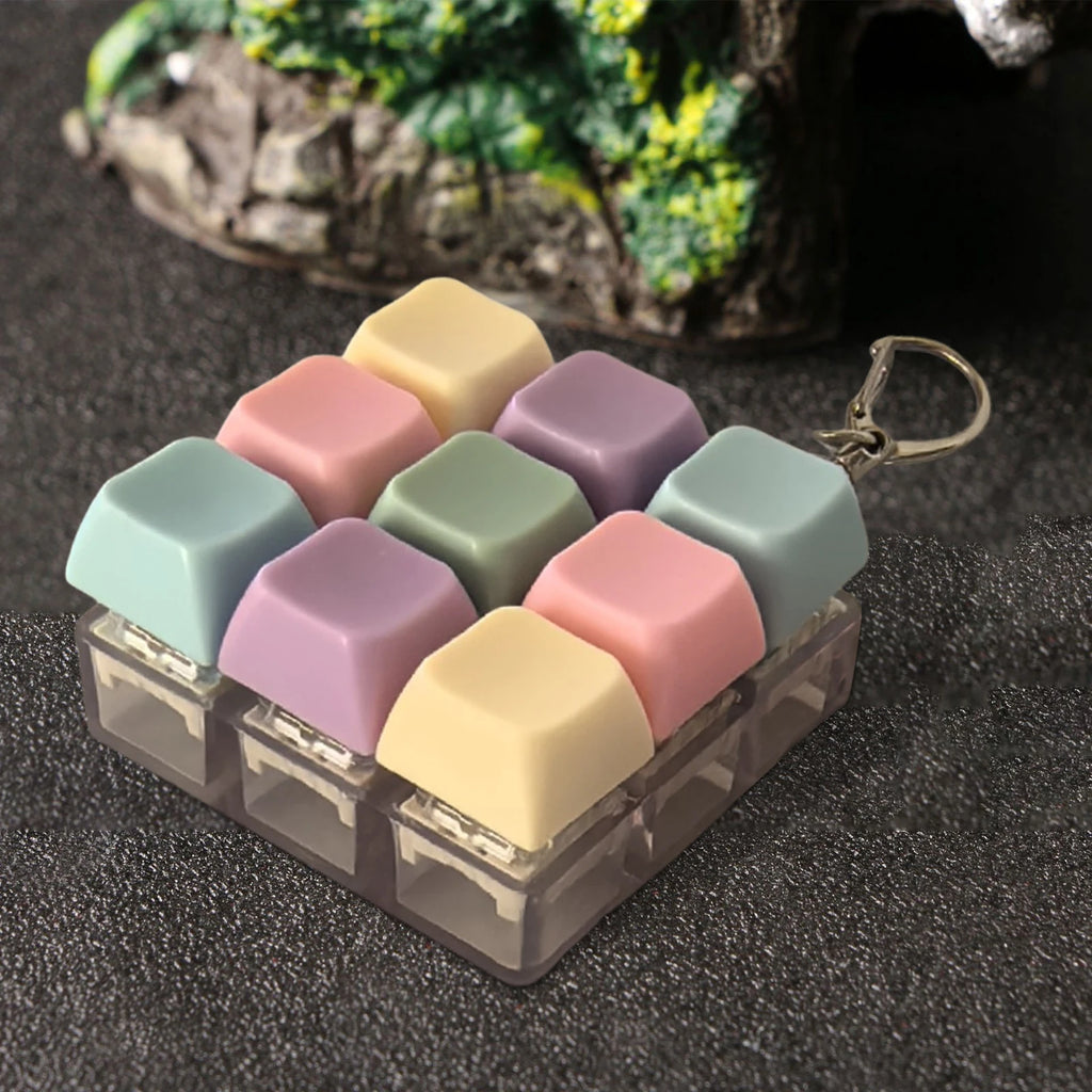 9-Key Fidget Keyboard Keychain – Stress Relief Toy for Adults Fidget Keychain Toy Zpaxo