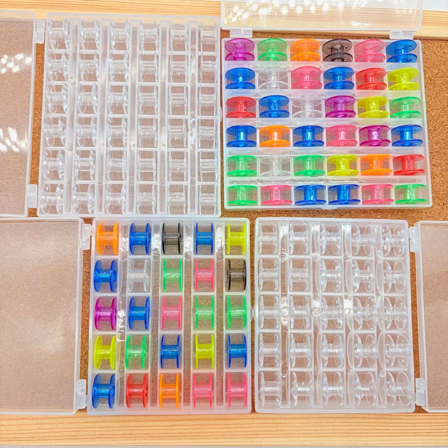 25/36pcs Home Sewing Machine Bottom Thread Bobbin Set Sewing Accessories Clear Plastic Spools with Storage Box for Brother Janom Zpaxo