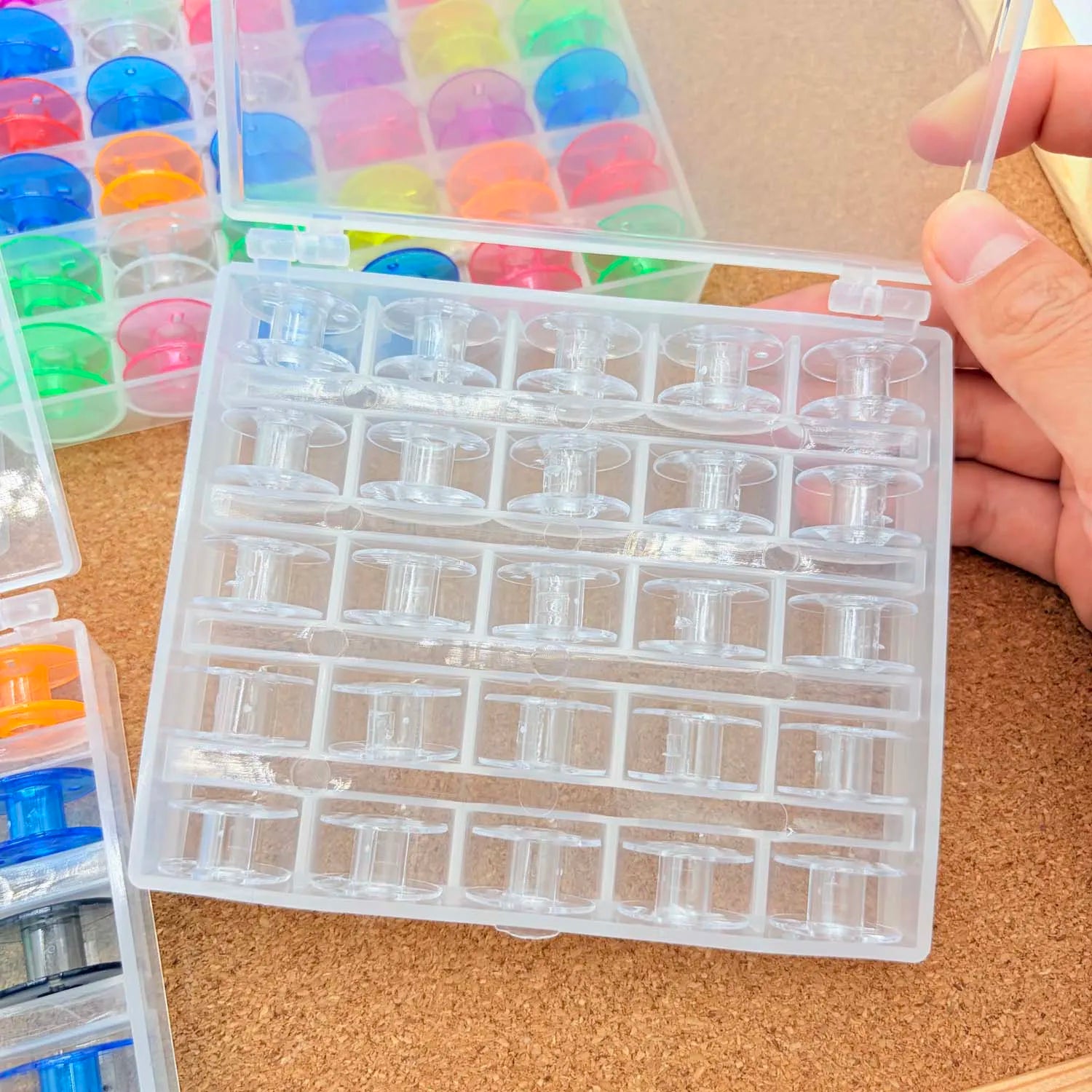 25/36pcs Home Sewing Machine Bottom Thread Bobbin Set Sewing Accessories Clear Plastic Spools with Storage Box for Brother Janom Zpaxo 25PCS transparent
