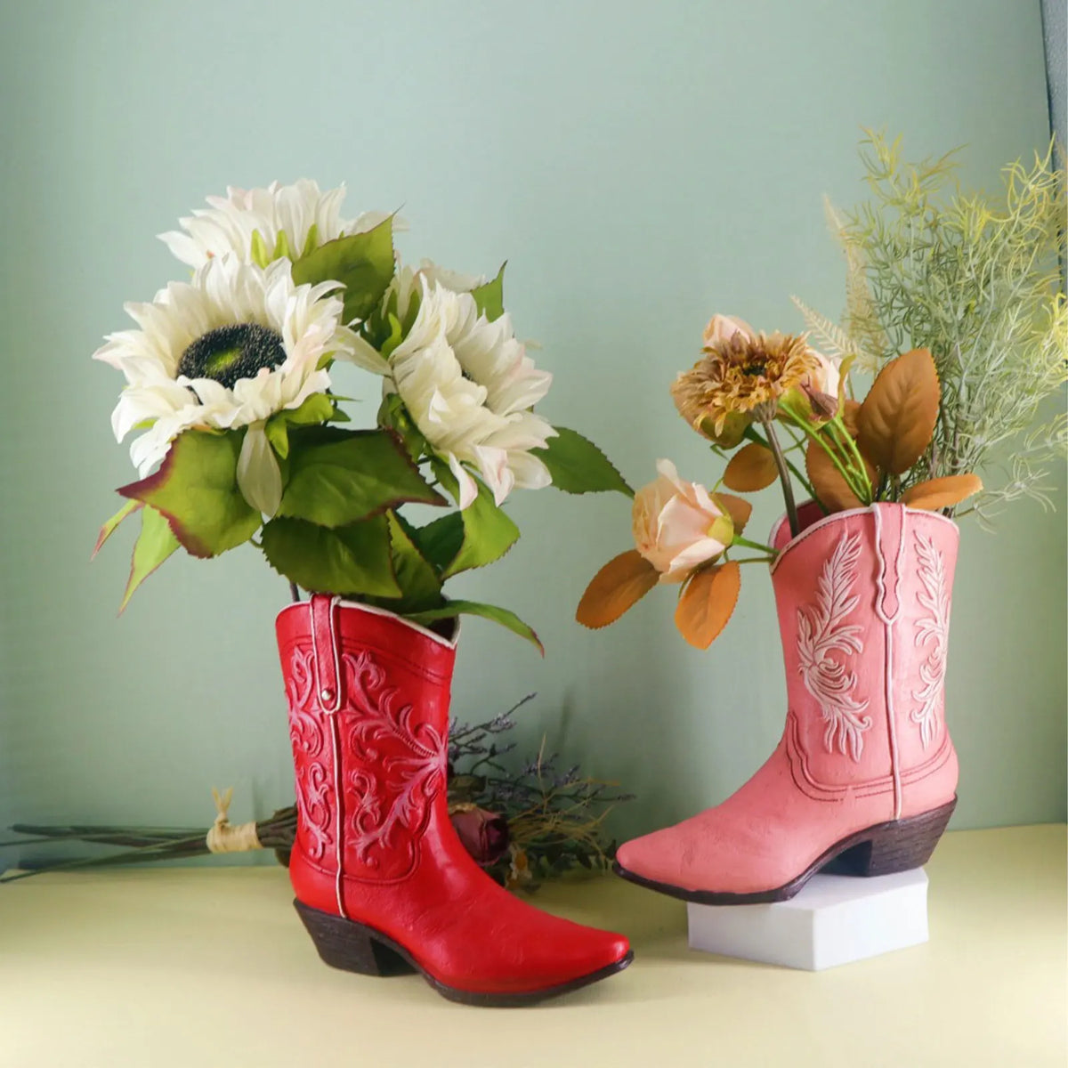 Vintage Resin Vase Boot Planter Cowgirl Modern Creative Art Unique Zpaxo