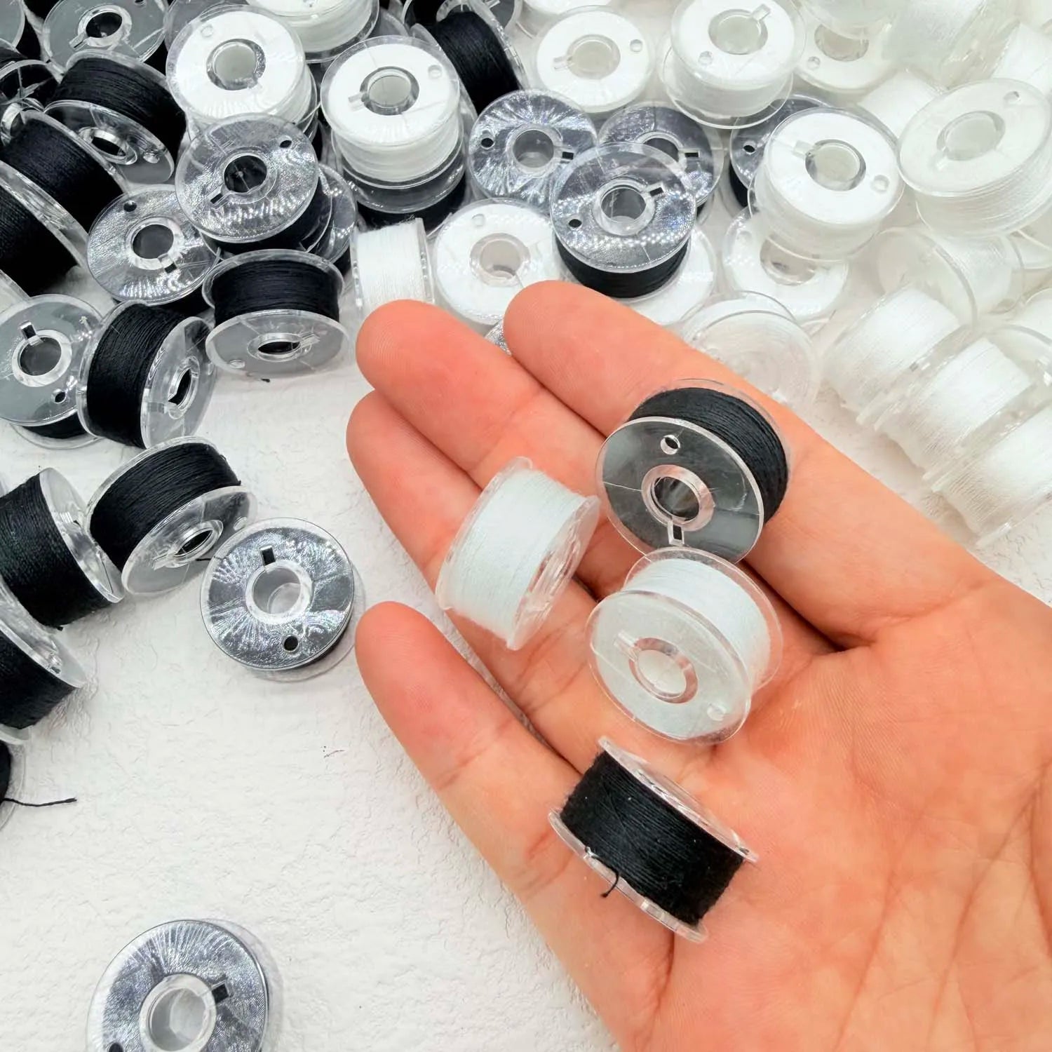 Sewing Machine Thread Bobbins Black & White – 10 or 30 Pack Sewing Thread Bobbins Zpaxo