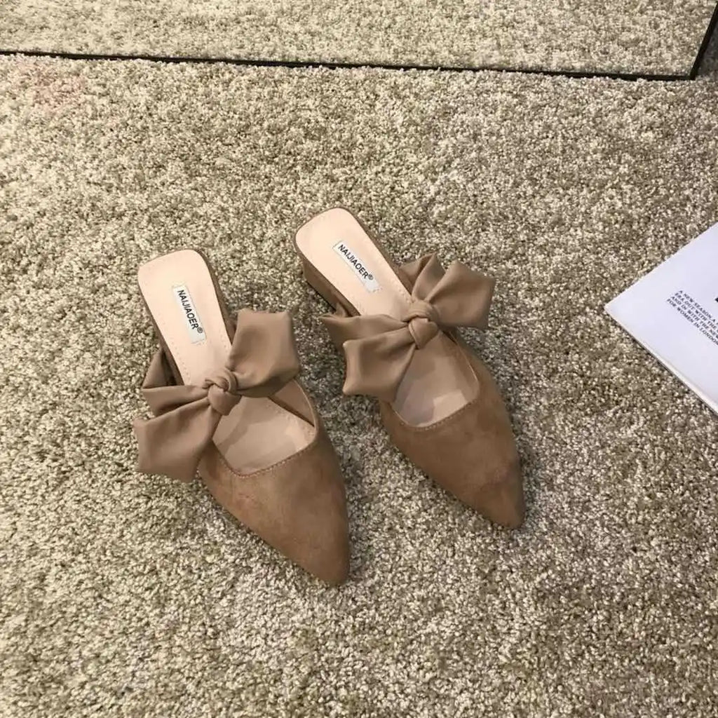 Ladies slippers pointed shallow mouth slippers women flat bottom 2020 spring new Korean style slippers luxury Zpaxo
