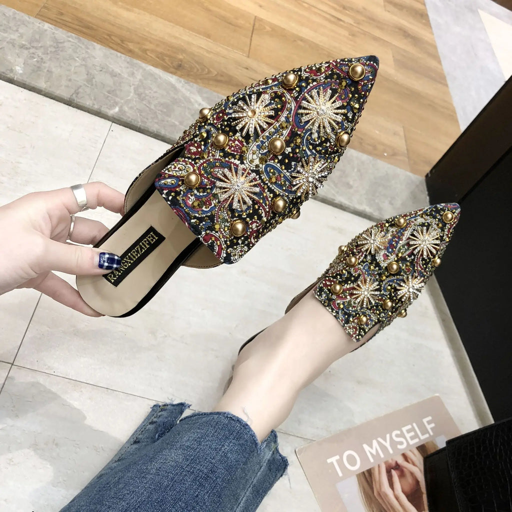 Luxury Women Mules Ladies Summer Chinese Slippers Women Shoes 2019 New Low Heels Flat Casual Shoes Woman Flip Flops Zpaxo