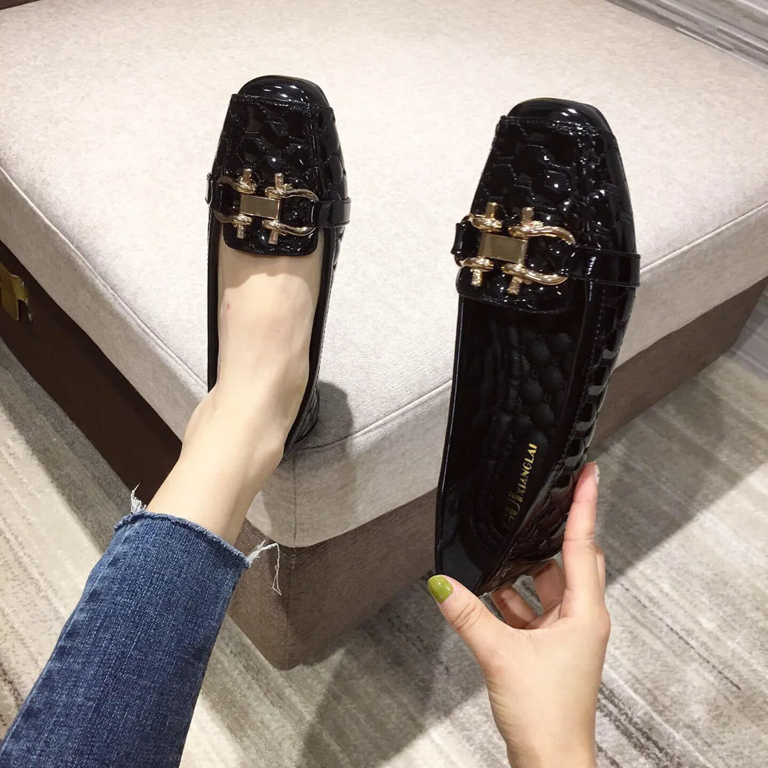 Women's Flat Shoes Spring Autumn New Square Toe Chain Comfortable Casual Square Toe Slip-On Female Shoes Large Size 36-42 Zpaxo