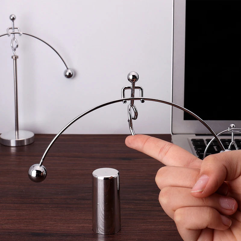 Newton's Pendulum Ball – Metal Desk Toy & Graduation Gift Physics Desk Toy Zpaxo