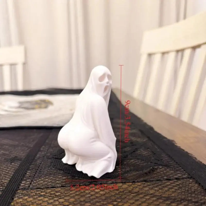 Halloween 3D Printed Big-Ass Ghost Statue Ghost Desktop Ornament Home Decor For Living Room Desktop Halloween Gift Zpaxo White