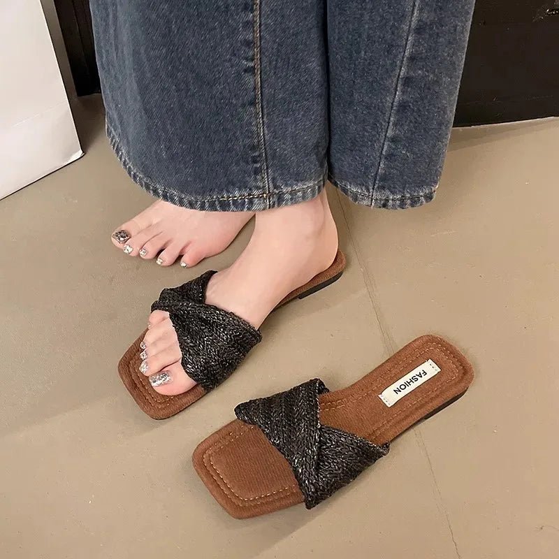 2025 Summer Fashion Low Heel Ladies Slippers Open Toe Female Square Zpaxo