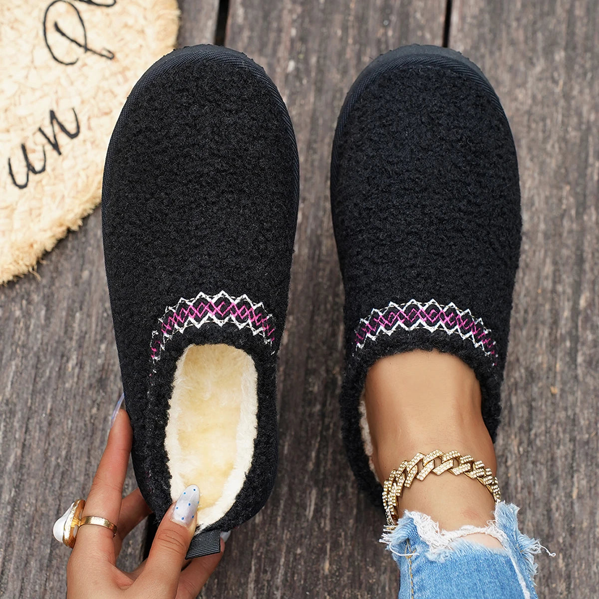 Women Ankle Boots Fashionable Shoes Women Thick Bottom Winter Slip-On Half Slippers Thickened Fluff Comfortable Boots Women Zpaxo black 43