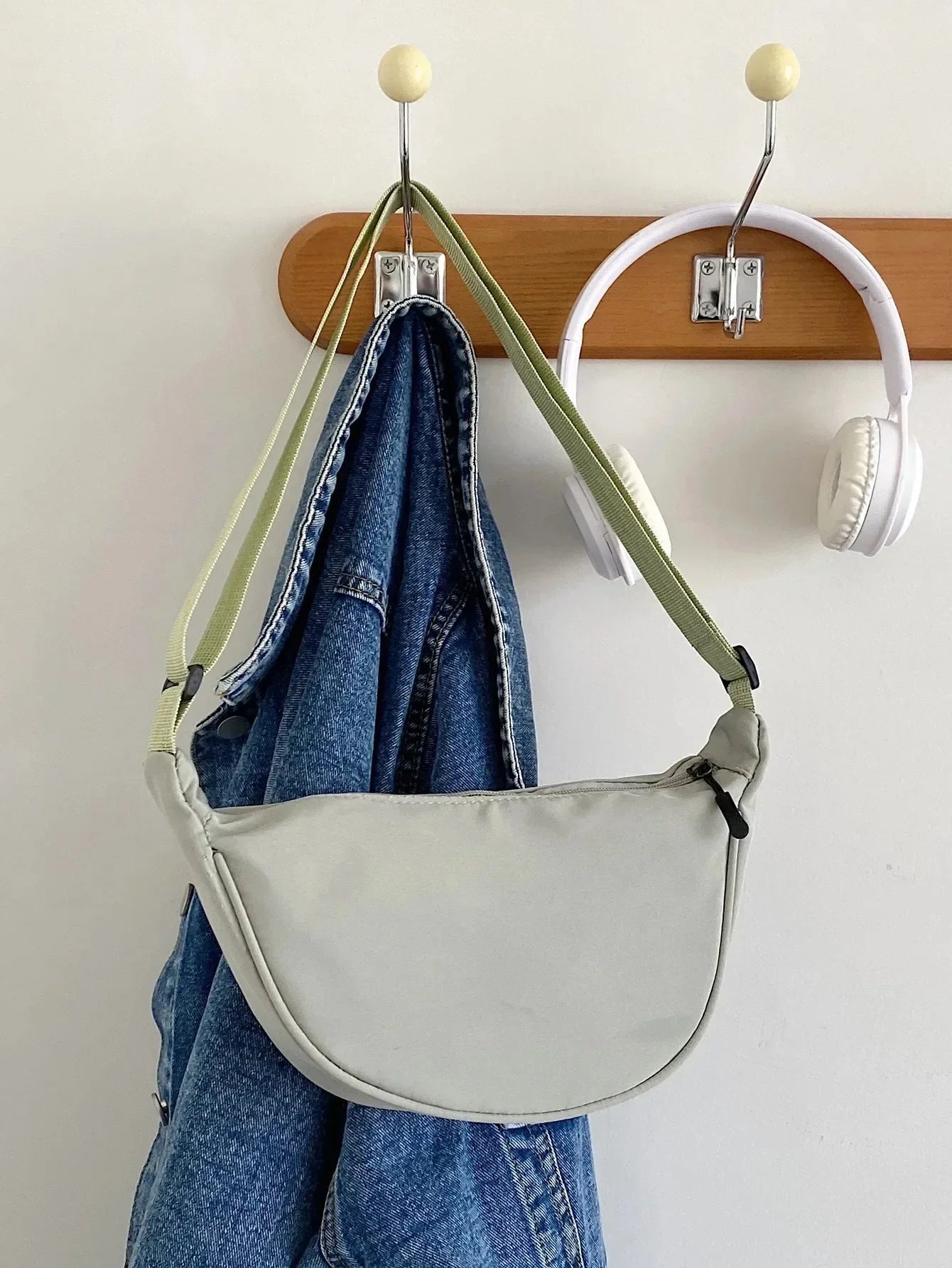 Women's Canvas Hobo Crossbody Bag – Large Capacity Travel Tote