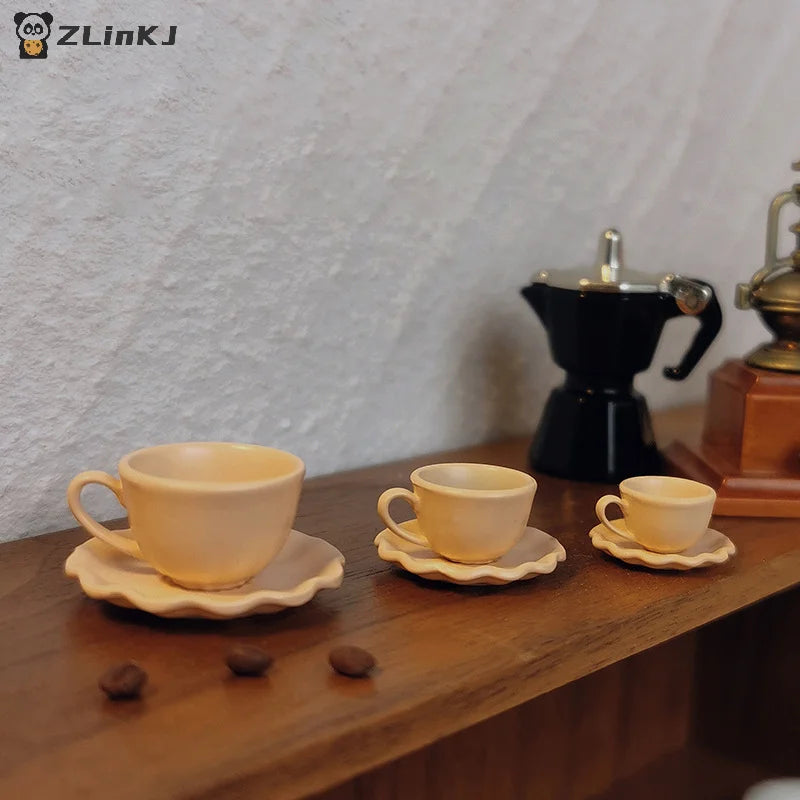▶2Pcs Mini Cup Drinks Model Toys Miniature Dollhouse Dessert Latte Coffee Mug Dish Set Doll Accessories Kids Gift Zpaxo