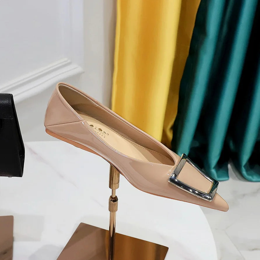 Flat Shoes for Women Spring and Autumn 2025 New Casual Women's Shoes Patent Leather Pointed Toe Metal Buckle Flat Ladies Shoes Zpaxo
