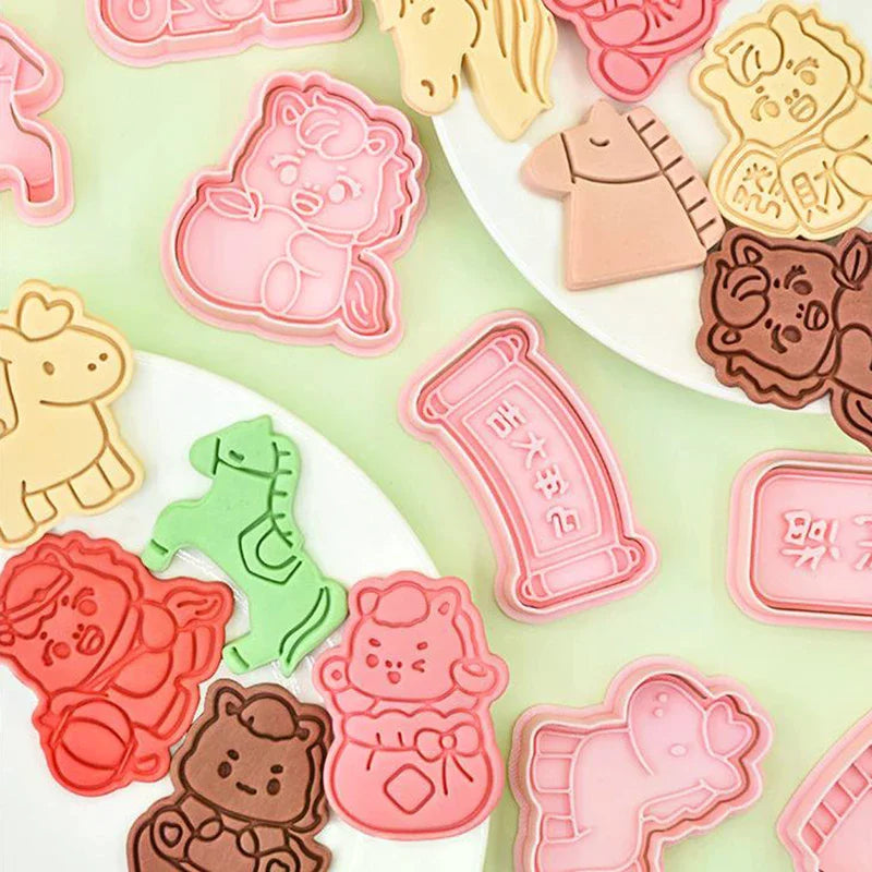Year Of The Horse Cookie Cutters Chinese New Year 3D Cartoon Horse Shape Pressable Biscuit Mold Cookie Stamp Kitchen Baking Tool Zpaxo