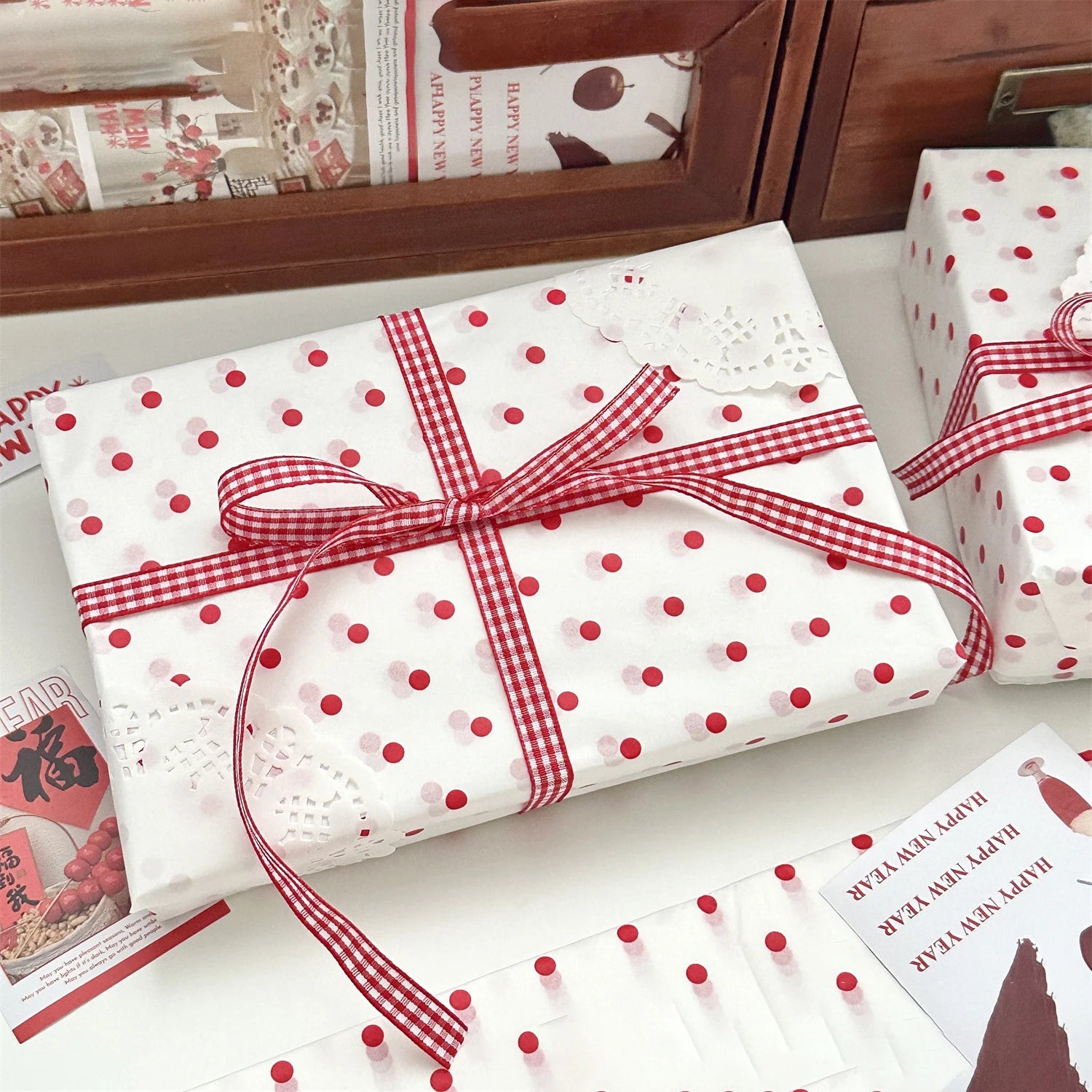 10-Pack Polka Dot Pearl Gift & Bouquet Wrapping Paper Sheets Gift Wrapping Paper Zpaxo