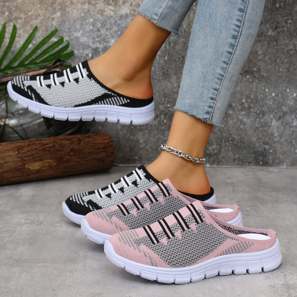 Slippers Female 2025 Lightweight Round Toe Women Mules Flats Soft Zpaxo