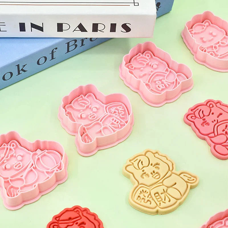Year Of The Horse Cookie Cutters Chinese New Year 3D Cartoon Horse Shape Pressable Biscuit Mold Cookie Stamp Kitchen Baking Tool Zpaxo