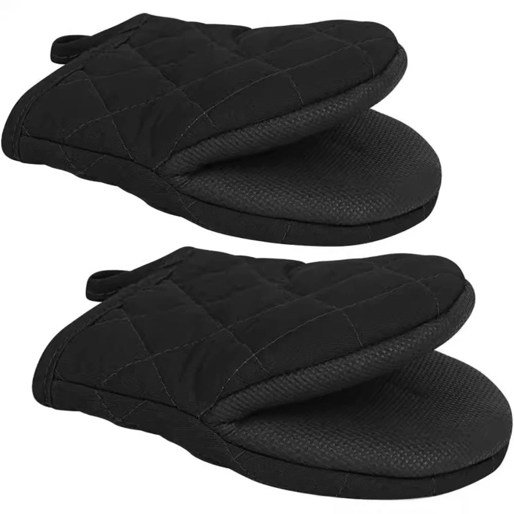 1 Pair Kitchen Oven Gloves High Heat Resistant Short Oven Mitts with Non-Slip Grip Surfaces and Hanging for BBQ Baking Cooking Zpaxo Black