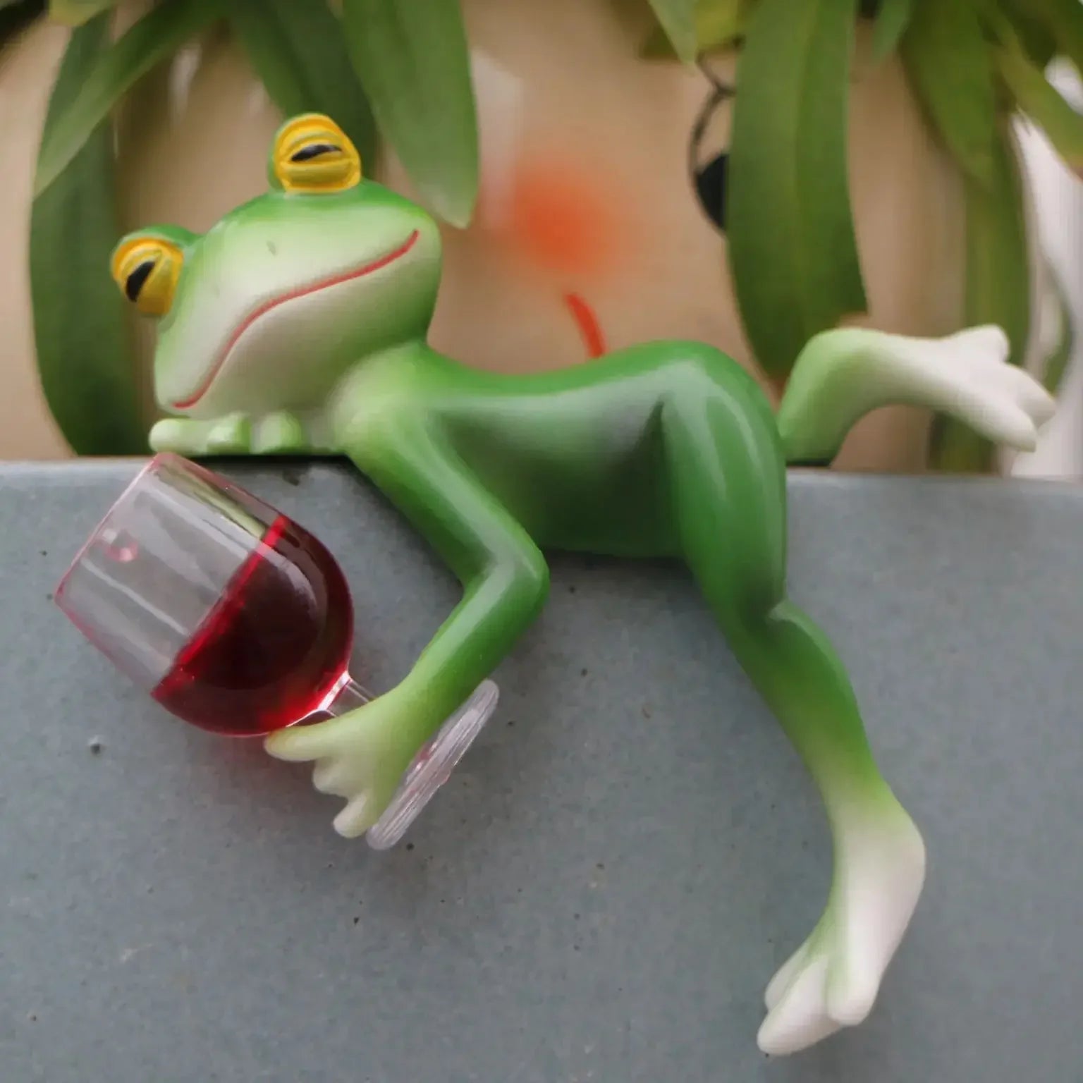 Contemporary Resin Frog Planter Creative Handmade Outdoor Balcony Zpaxo