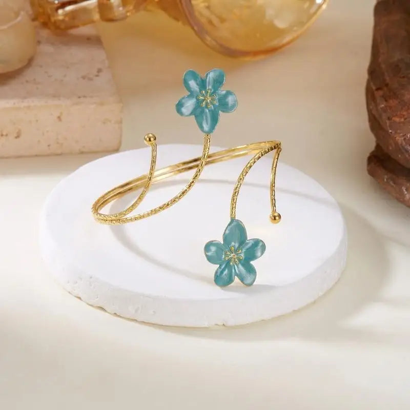 Elegant Metal Flower Upper Arm Bracelet Boho Retro Jewelry Women Zpaxo