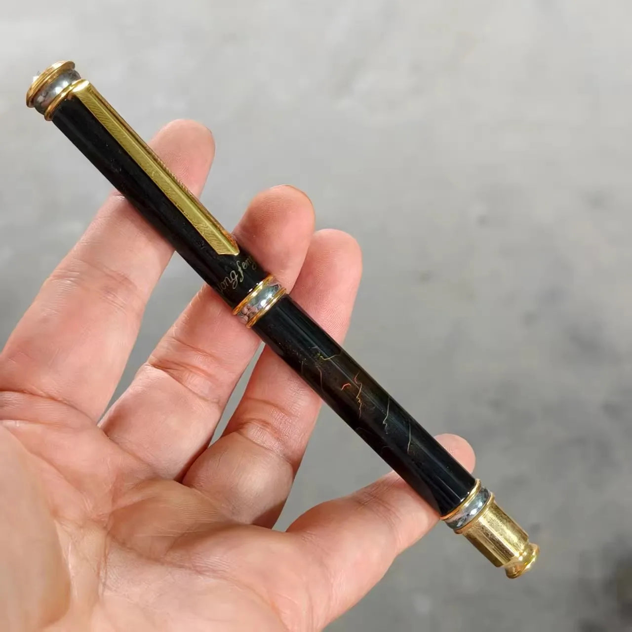 Rare 1990s Stock YONGFENG 582 Fountain Pens Writing Office Collection Stationery Clearance For Sale. NIB:0.5MM Zpaxo