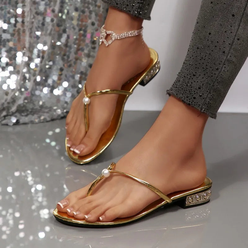Pearly Decorated Flip Flops Lightweight Sandals Women's Low Heels Zpaxo