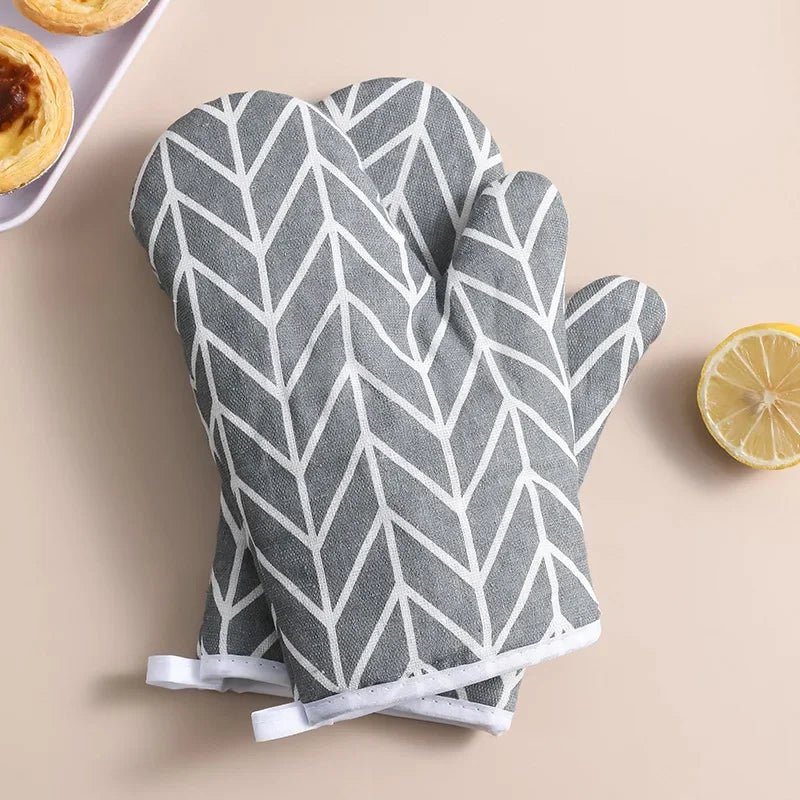 2 Insulated Kitchen Gloves Heat-resistant Microwave Thickened Grid