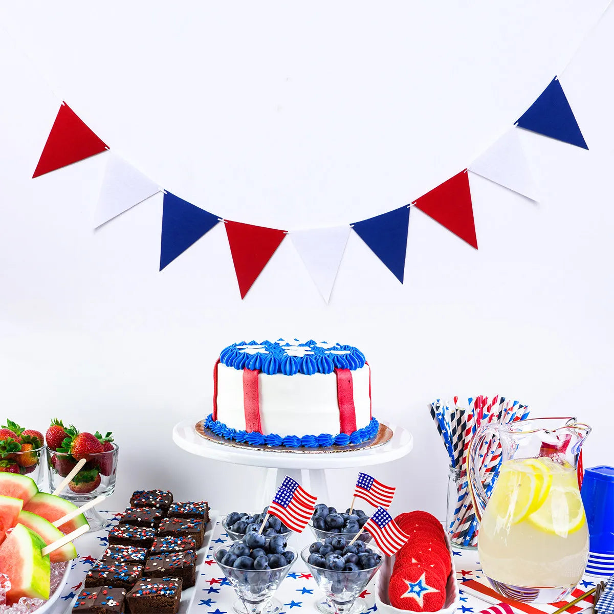 2 5m Patriotic Felt Bunting Banner Red White Blue Design Fourth July