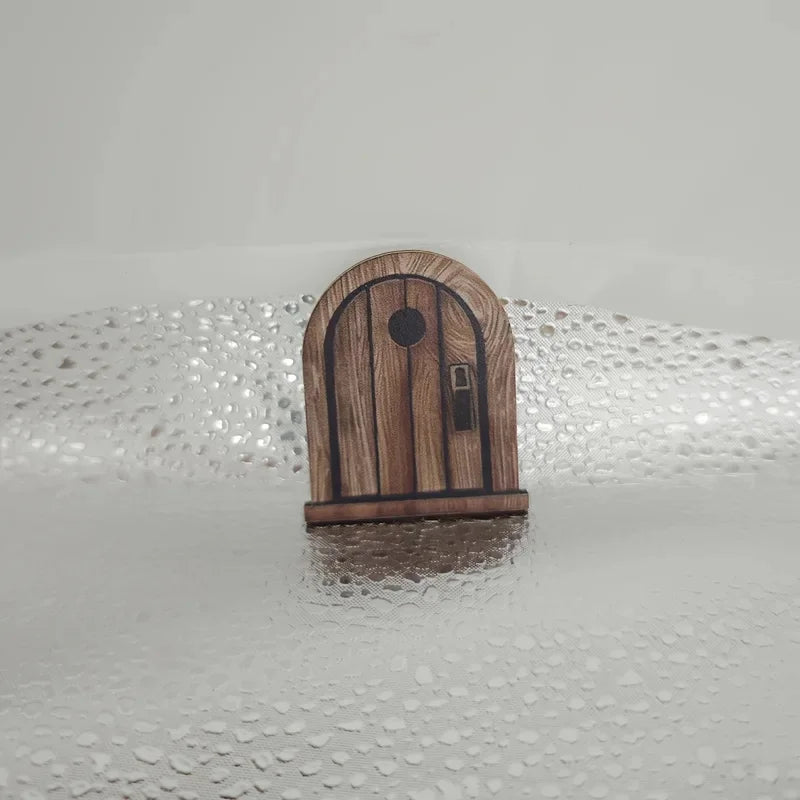 2D Flat Fantasy Mouse Door Decoration Mini Wooden Wall Art Unique Fans