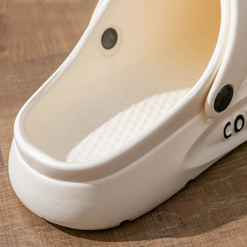 Anti Slip Couple Slippers Summer Thick Bottom Hollow Sandals Covered Toe Indoor Outdoor Bathroom Shoes for Men Women Home Use Zpaxo