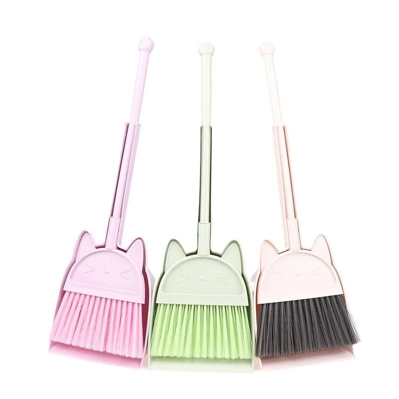 Cartoon-Style Toddler Broom Dustpan, Flexible Bristles Kids Playset, Pretend Play Indoor Outdoor Sweeping Kit Zpaxo
