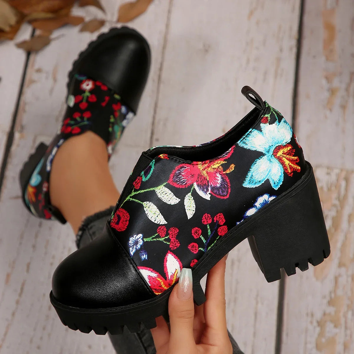 Trend Women High Heel Pumps Trend Casual Heels Female Flower Fashion Leather Women Shoes Spring Autumn 2025 New High Heels Zpaxo