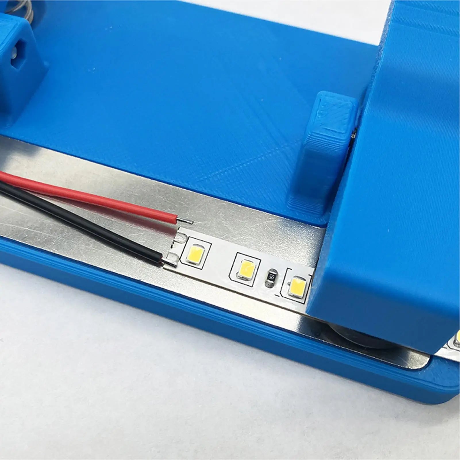 LED Soldering Station Lighted Circuit Board Holder Non Slip Base