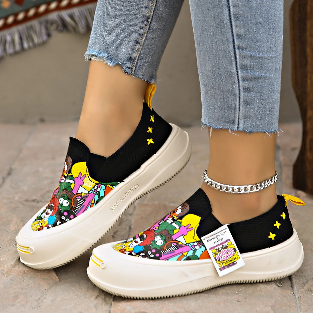 2025 Women Flat Sneakers Casual Fashionable Canvas Shoes One Step