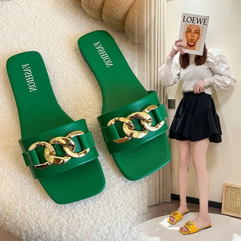 2026 Summer Women's Slippers Roman Fashion Designer Flat Sandals Zpaxo