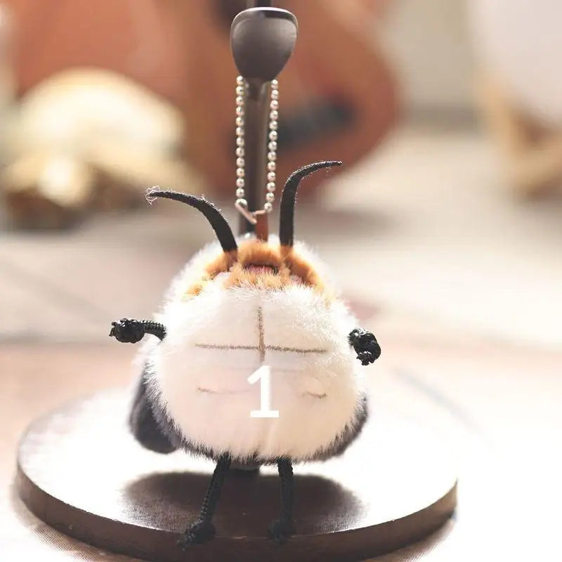 ▶1Pcs Stuffed Animal Car Key Holder Cute Cockroach Plush Keychain Backpack Pendant Stuffed Doll Decoration For Students Zpaxo Style01-11cm