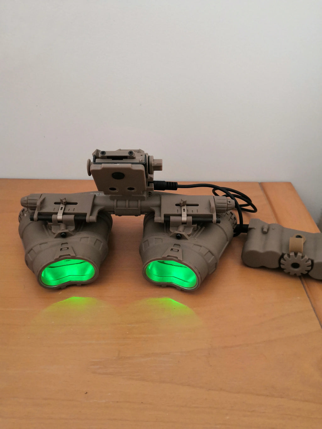 FMA Four Eye GPNVG18 Four Eye Night Vision Device Model Tactical Helmet Accessories Cos Zpaxo