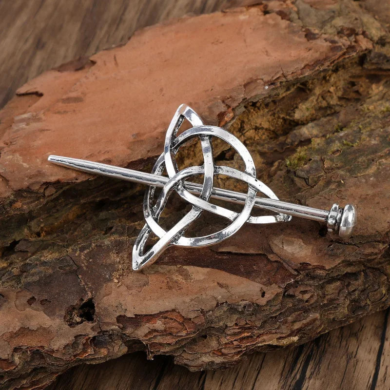 Celtic Knot Silver Hair Clips – Vintage Hair Claws for Women