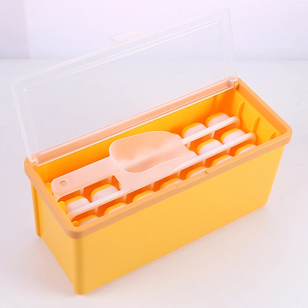 Ice Cube Tray with Bin Ice Bucket with Lid Ice Scoop Ice Maker Storage Box for Whiskey Juice Drink Home Bar Tool Zpaxo