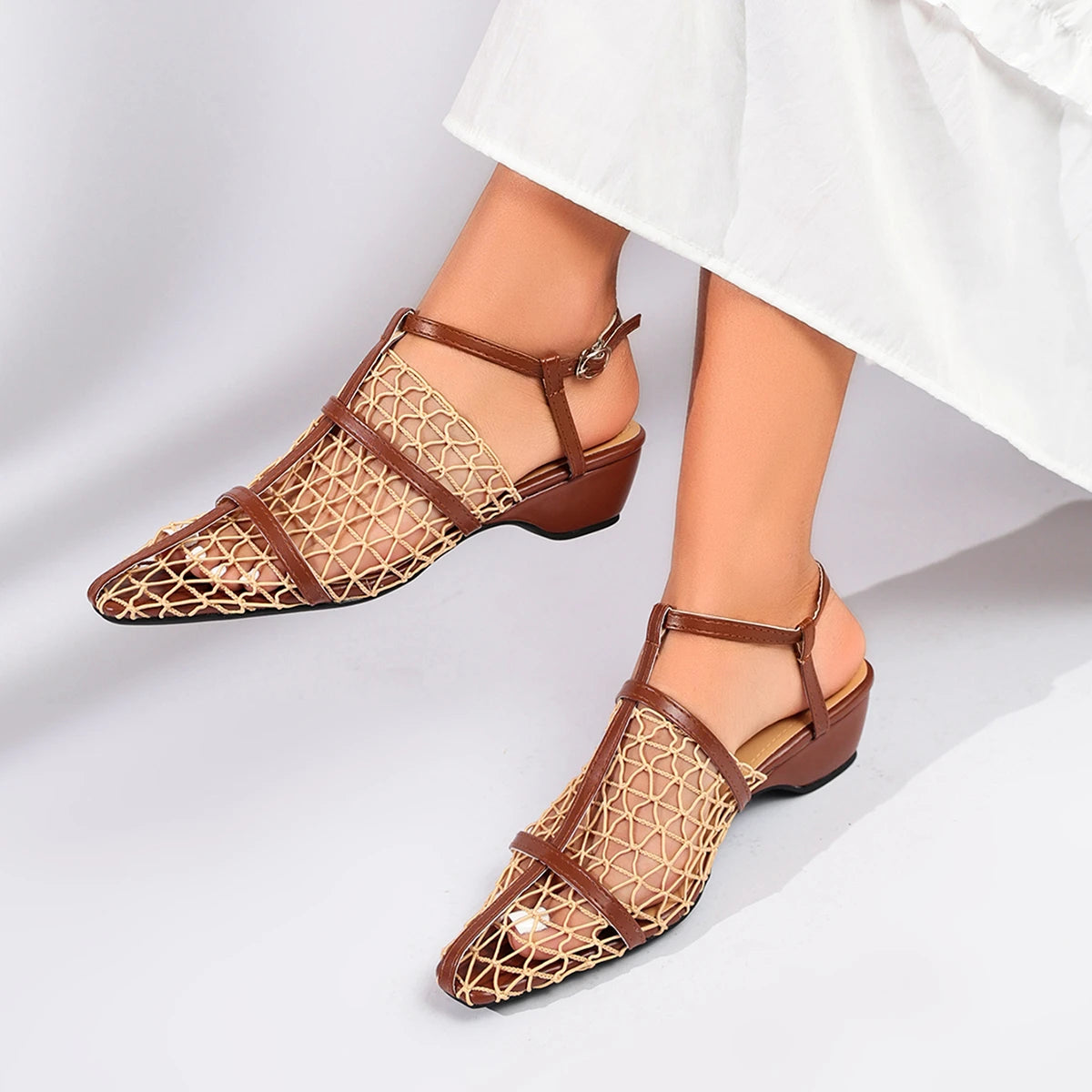 Women Sandals Lightweight Fashion Mesh Shoes Women Pointed Toe Block Heel Strap Block Heel Sandals Designer High Heels Shoes Zpaxo