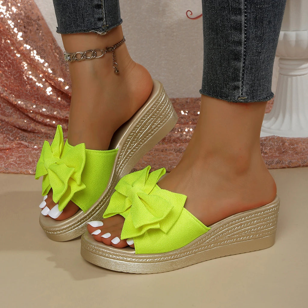 Fashion bow Tassel Slippers Women Summer thick sole Flat Slippers Wearing Outside Casual Beach Shoes Female Home Sandals Zpaxo