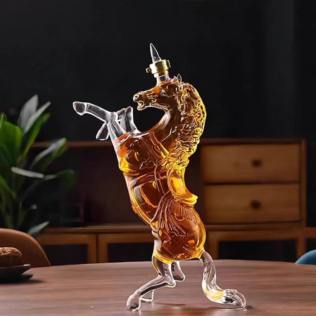 Whiskey Decanter Horse Shape Empty Wine Bottle Glass Decanter for Home Kitchen Dining Room Restaurant Bar Party Celebration Zpaxo