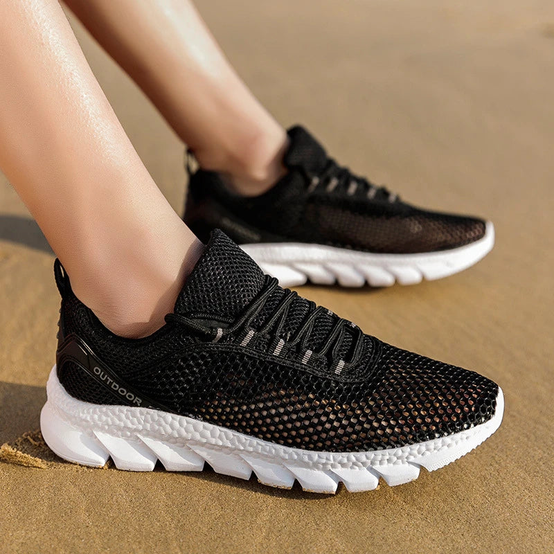 Summer Couple Hollow Mesh Sneakers Lightweight Breathable Outdoor Zpaxo s2105 Black 42 China Mainland