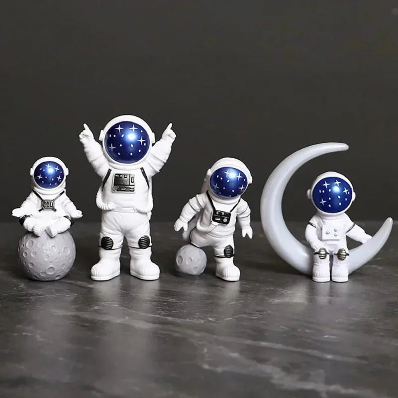 4-Piece Astronaut Figurine Space Explorer Models Educational Toys