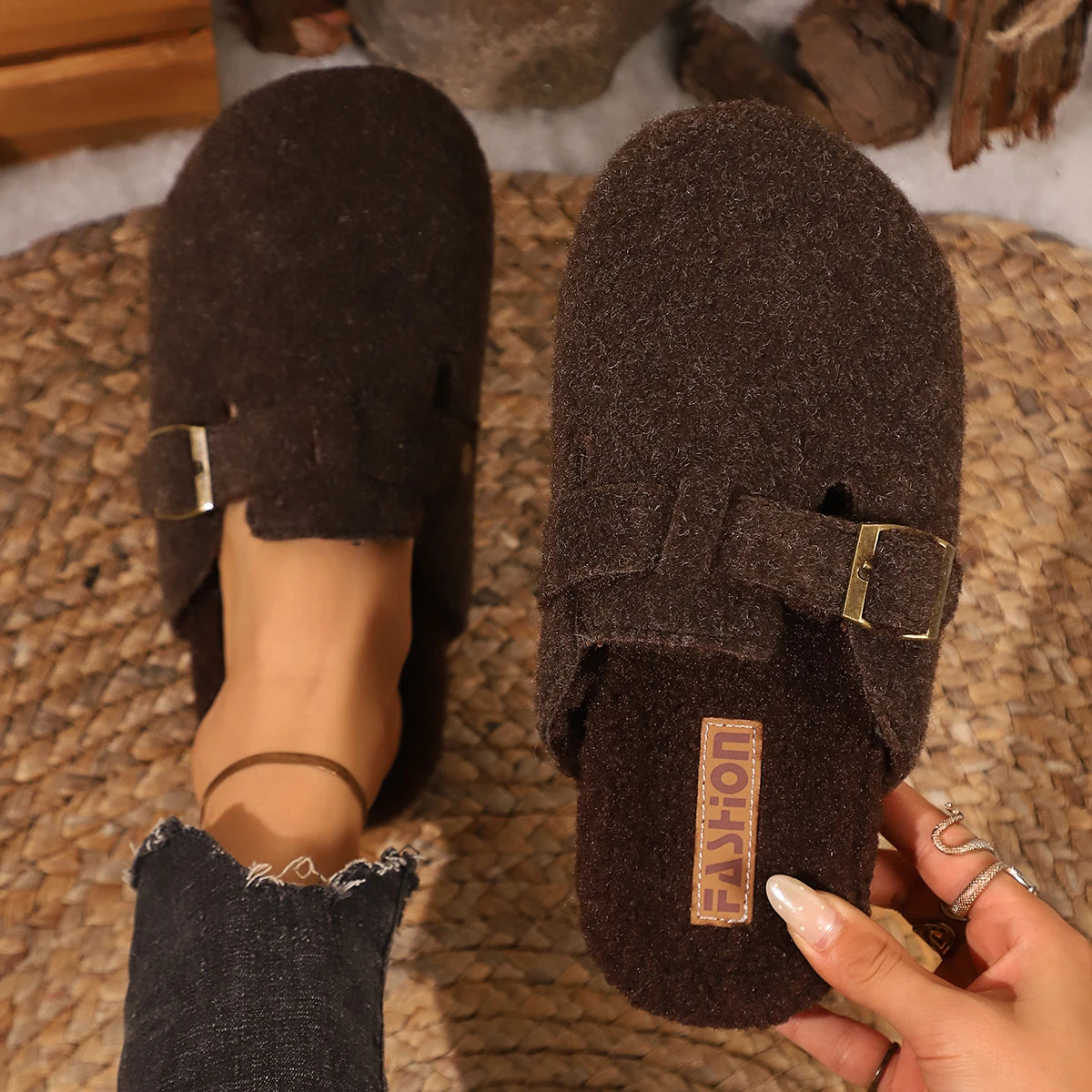 Women Slippers Trend Closed-Toe Couple Style Shoes Women Autumn Winter Home Plush-Lined Slides Women Thick-Soled Clogs Slippers Zpaxo Brown 37