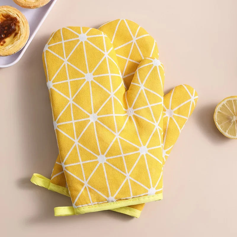 2 Insulated Kitchen Gloves Heat-resistant Microwave Thickened Grid Zpaxo 2pcsYellow checkered
