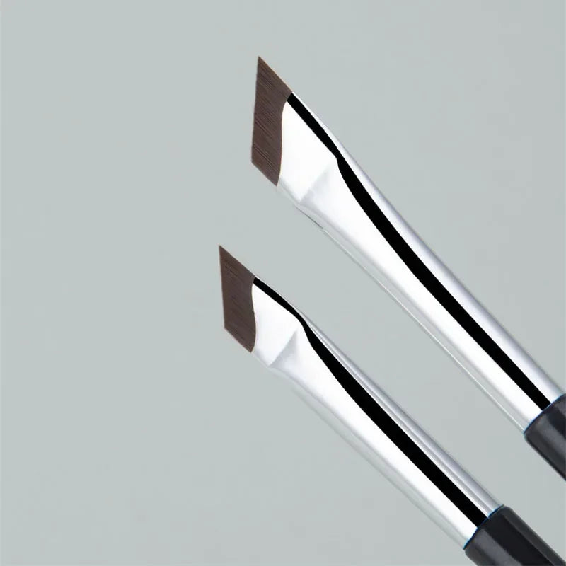 Angled Blade Eyeliner Brush Thin Eyebrow Brush Sickle Eyeliner Brush Liquid Gel Eyeliner Brush Thin Angled Eyeliner Makeup Tools Zpaxo