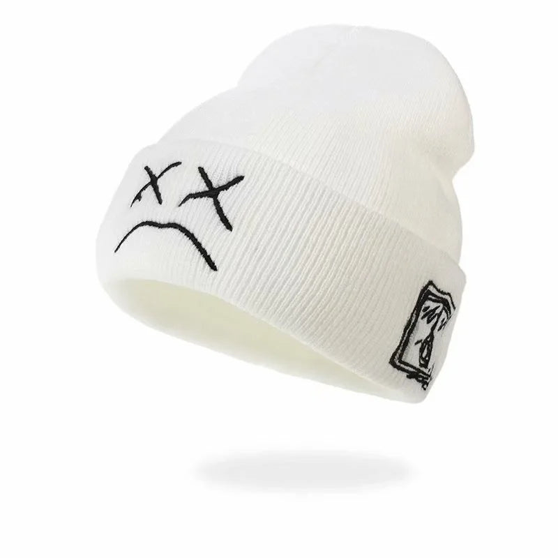 Minimalist Heart Embroidered Knit Beanie – Unisex Winter Hat