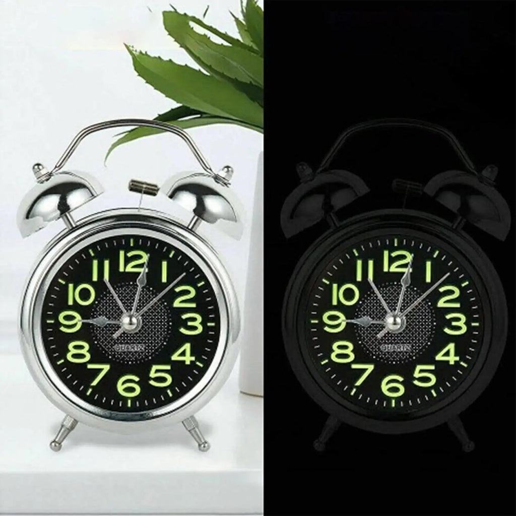Loud Mechanical Alarm Clock Heavy Sleepers Adults Retro Twin Bell